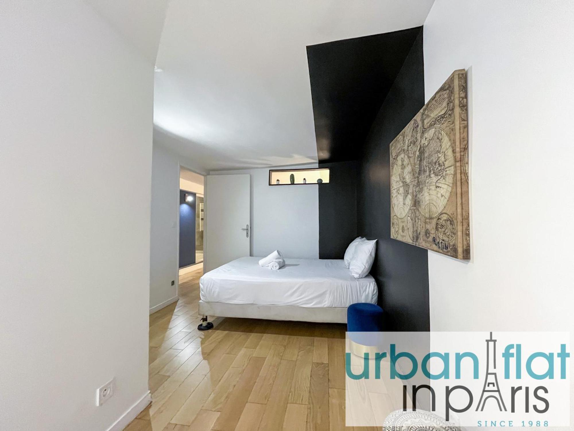 Apartment Urban Flat 89 - Charming 3 Bedroom Flat In *
