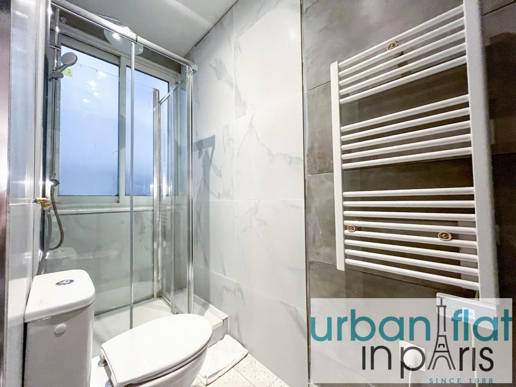 Apartment Urban Flat 89 - Charming 3 Bedroom Flat In Paris